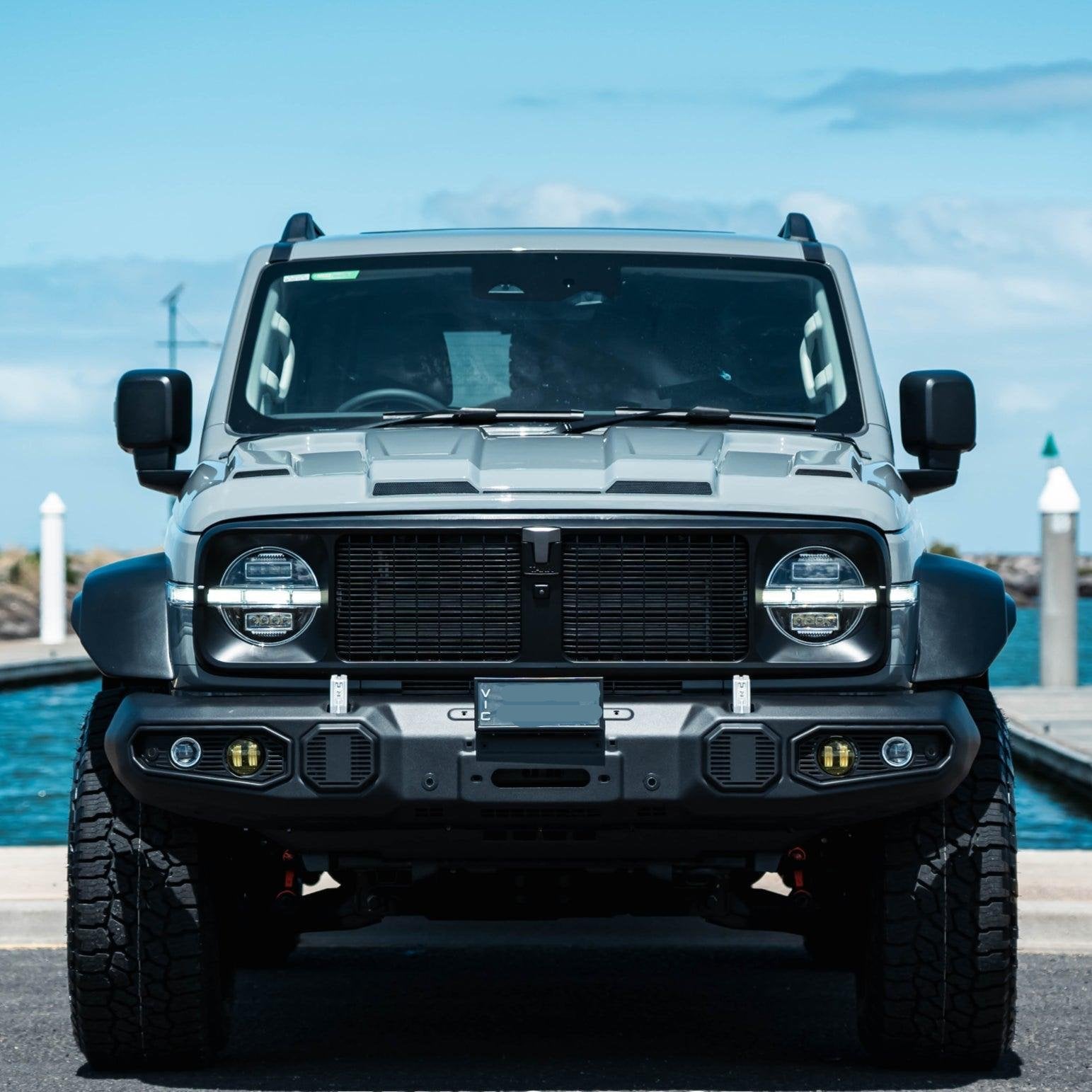 Gray GWM TANK 300 with Body Kit "Knight" – Premium front and rear bumpers, grille, bonnet, and wheel fender accessories for the Australian petrol version